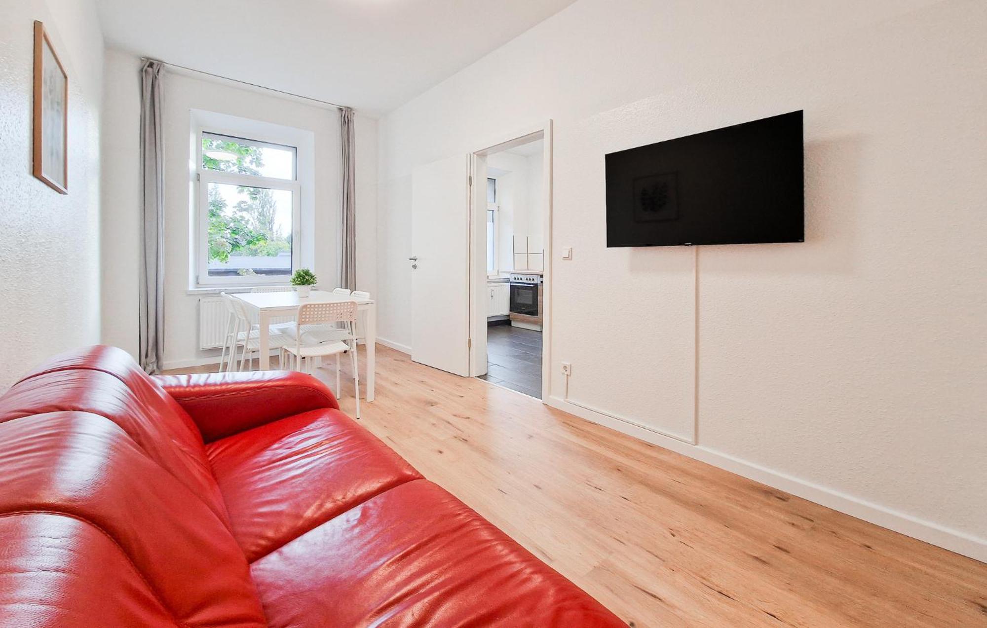 Raj Living - 1 Or 4 Room Apartments - 15 Min To Messe Dus - 10 Min Old Town Dus Dusseldorf Bagian luar foto
